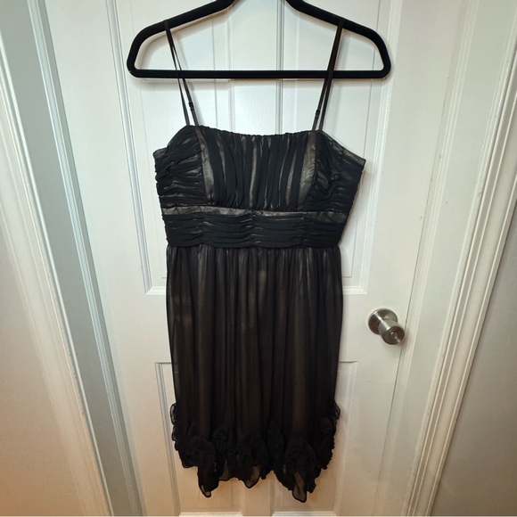 Dressbarn Collections Elegant Black Cocktail Dress - Picture 1 of 8
